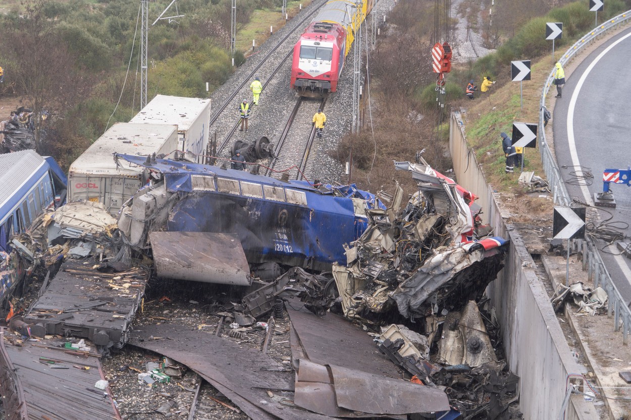 Mărturiile din INFERN ale unui tânăr salvat din accidentul feroviar cumplit din Grecia