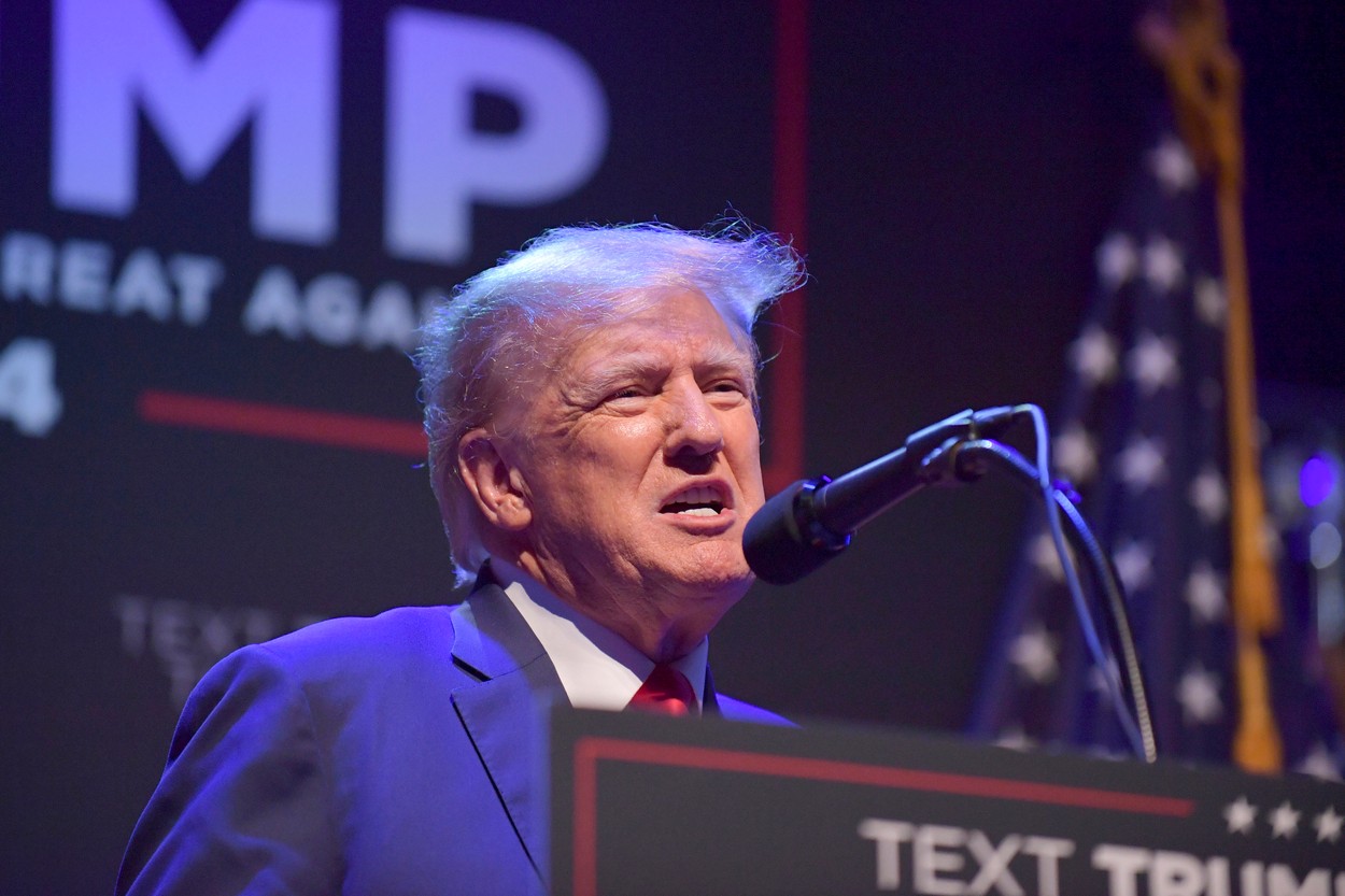 ANALIZĂ CNN | Donald Trump. Între sala de judecată și campania republicanilor pentru alegerile prezidențiale din 2024