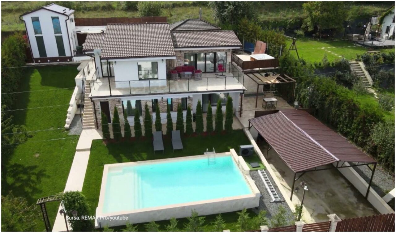 Prețul exorbitant cu care se vinde o VILĂ în Cluj-Napoca! Locuința dispune, printre altele, de 7 camere, 3 băi şi piscină