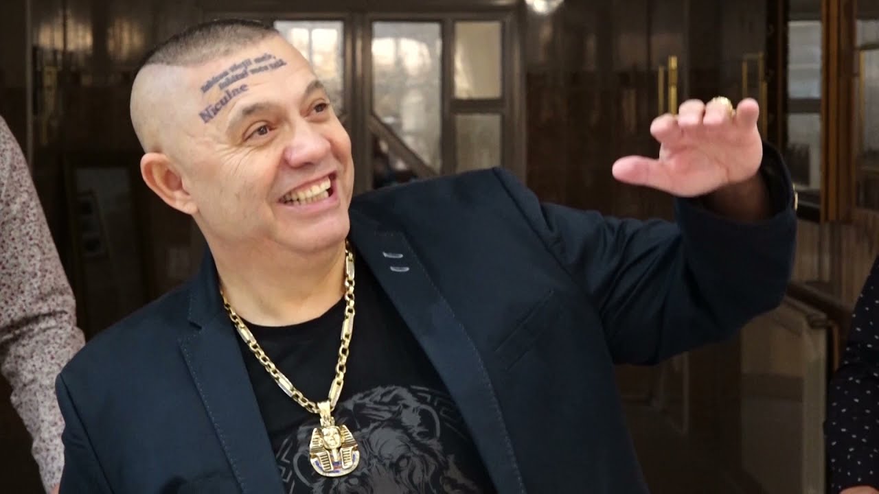 PERCHEZIȚII acasă la Nicolae Guță. Dosar de contrabandă și contrafacere cu bijuterii din aur