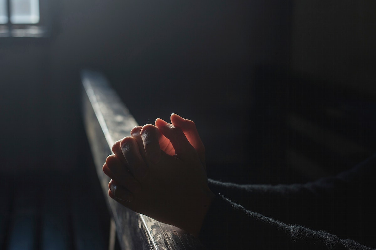 Miracolul credinței în Dumnezeu. O studentă s-a trezit din COMĂ prin puterea rugăciunilor / „Eu visam că mergeam la biserică”