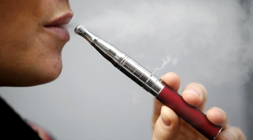 Parlamentari britanici: ”Marea Britanie trebuie să lupte cu OMS, cu privire la VAPING, pentru a salva milioane de vieți”