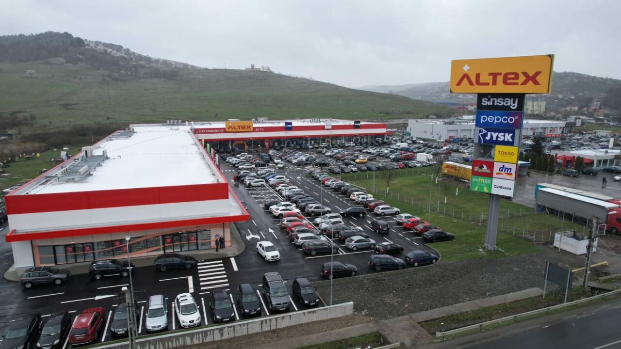 Altex România susține promisiunea celui mai mic preț către clienți printr-o majorare de capital de peste 125 milioane lei în proiectele Cometex