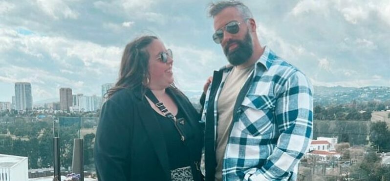 Bloggeriță din Canada, acuzată că este PREA GRASĂ pentru iubitul ei: „Sigur e bogată”