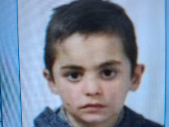 DOLJ. Copilul de 9 ani, DISPĂRUT de acasă, a fost găsit rătăcind pe străzi