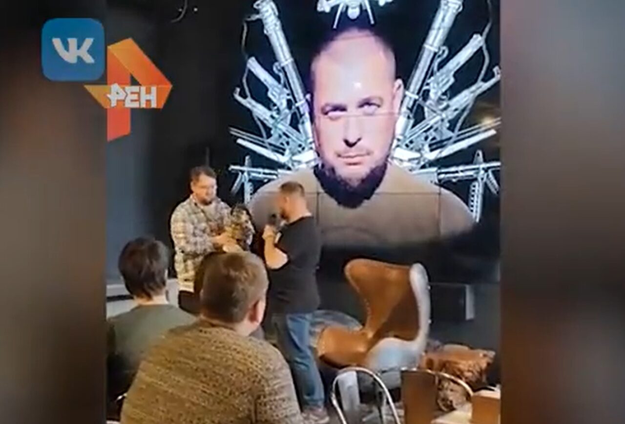 Un cunoscut blogger rus, susţinător al războiului Rusiei în Ucraina, a murit într-o EXPLOZIE la o cafenea din Sankt Petersburg