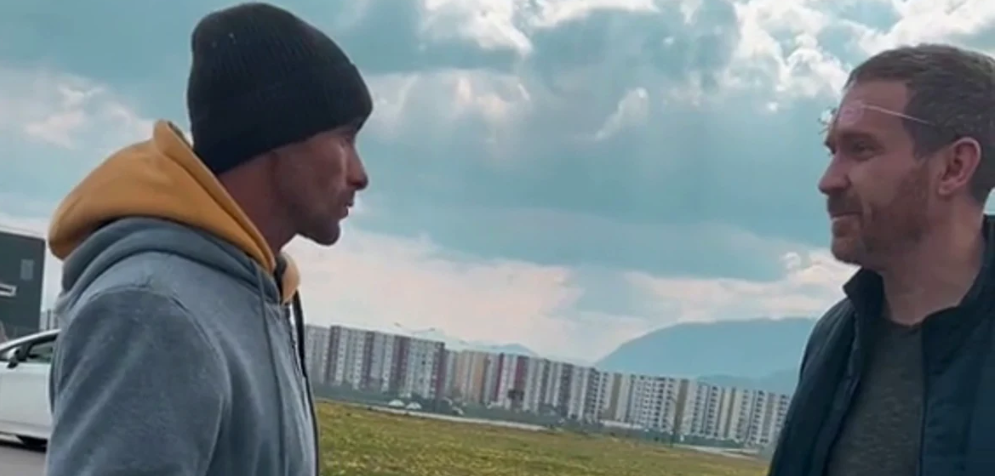 Dialog inimaginabil între un profesor și un individ care voia să meargă în autocarul plin cu elevi: ”Noi am ajuns unde am venit noi ca să ajungem!”