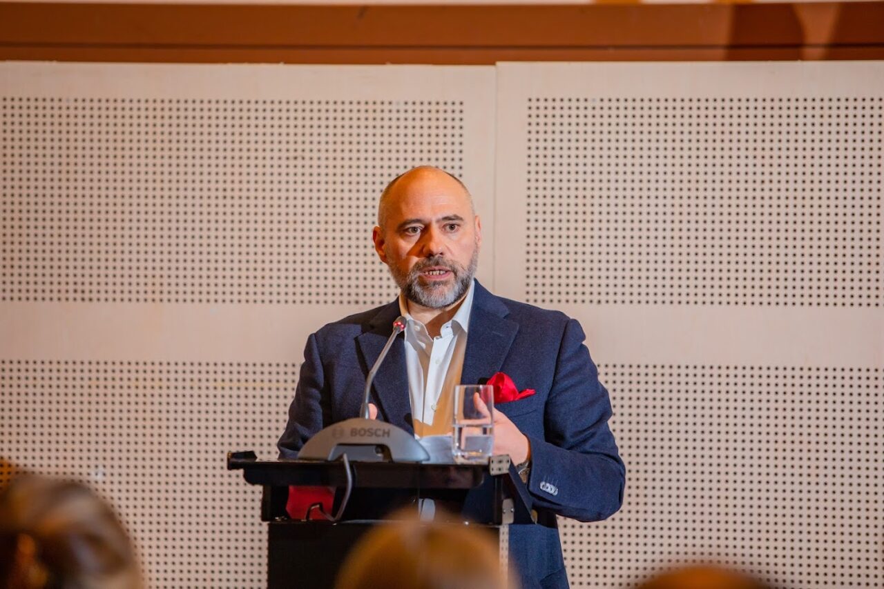 INTERVIU | Ce înseamnă OECD și ce legătură are cu sportul? Cristian Jura explică: „Jumătate dintre europeni nu practică nici un fel de activități”
