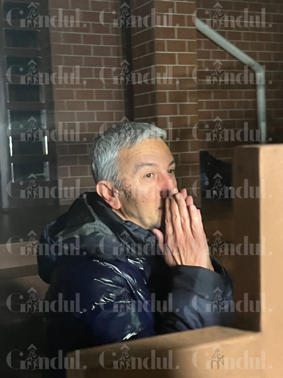 Dan Diaconescu nu a reușit să-i convingă pe judecători: Rămâne sub CONTROL judiciar și nu are voie să iasă din România