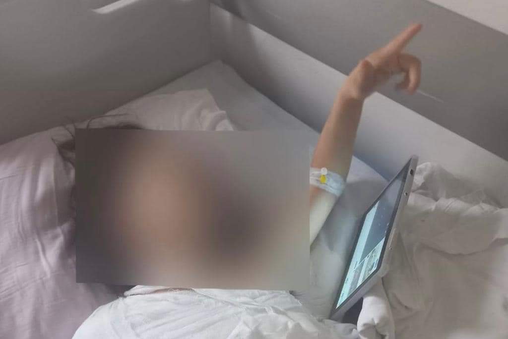 Gabriela Firea, despre FETIȚA din Slatina care a căzut de la etajul 4, încercând să iasă pe ascuns în oraș: E bine, dar nu se întoarce în familie