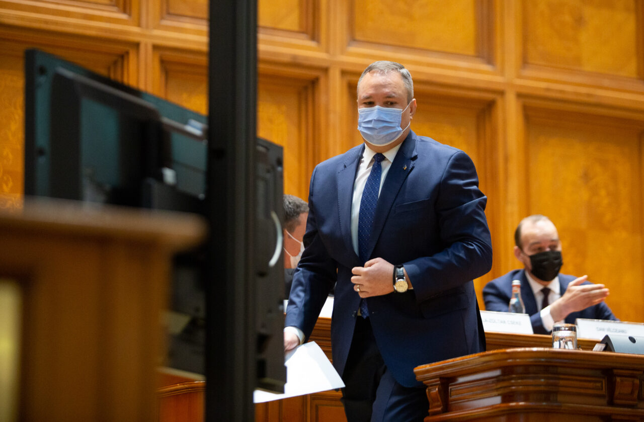 VIDEO: Ce va face premierul Nicolae Ciucă după rotativă: „Toată lumea își dă cu părerea”