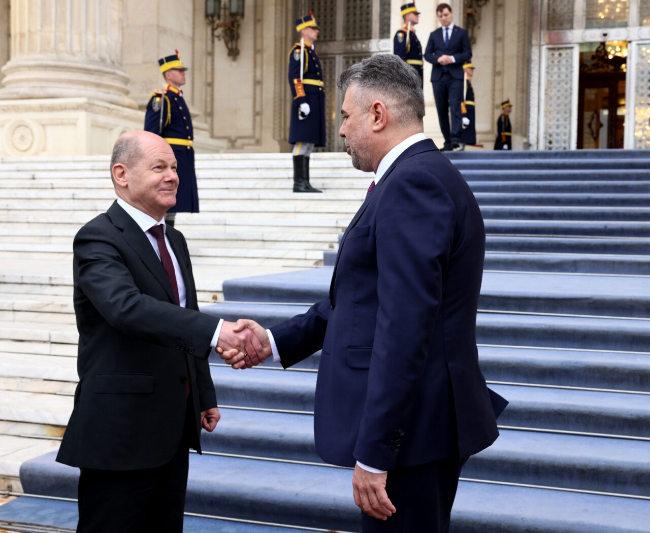 Marcel Ciolacu i-a mulțumit lui Olaf Scholz: „Trebuie să continuăm să lucrăm ÎMPREUNĂ”