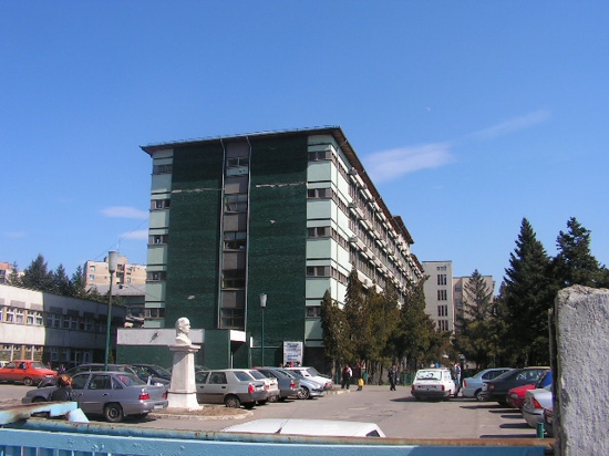 Pacient găsit MORT la un spital din Slatina, după ce a căzut de la etajul 3