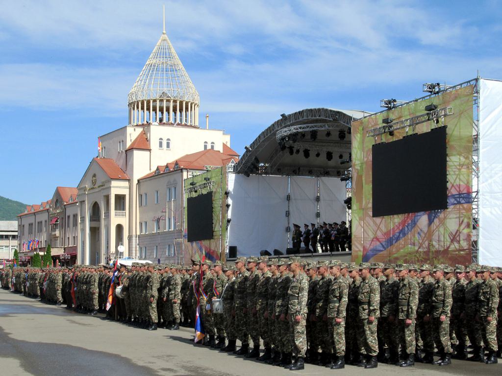 Armenia, pregătită să recunoască SUVERANITATEA Azerbaidjanului asupra enclavei Nagorno-Karabah. Ce condiție pune Erevanul