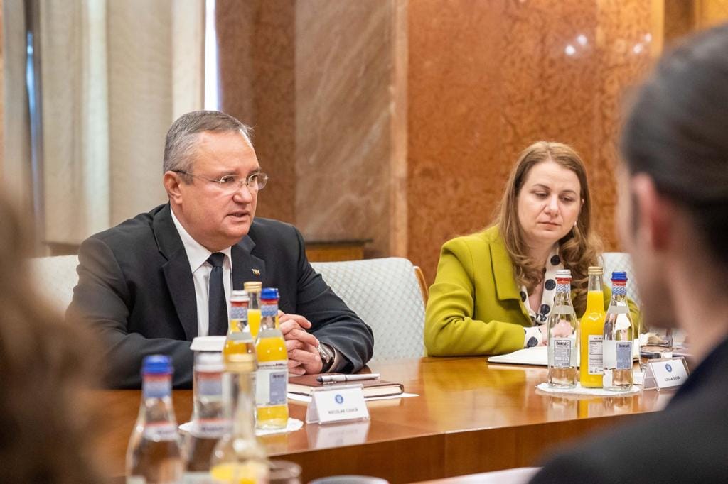 Nicolae Ciucă:  „Solicitările cadrelor didactice sunt legitime, dar soluția nu este o GREVĂ GENERALĂ pe final de an școlar”