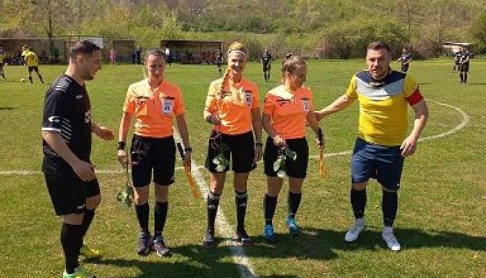 Fotbalist din Prahova, SALVAT de la moarte de arbitrul partidei. Cine a fost eroul meciului Provița de Sus – Unirea Lacu Turcului