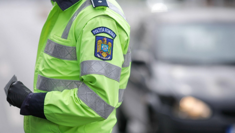 Weekend negru pe șoselele din Sibiu. Un tânăr a murit după ce a intrat cu mașina într-un autobuz