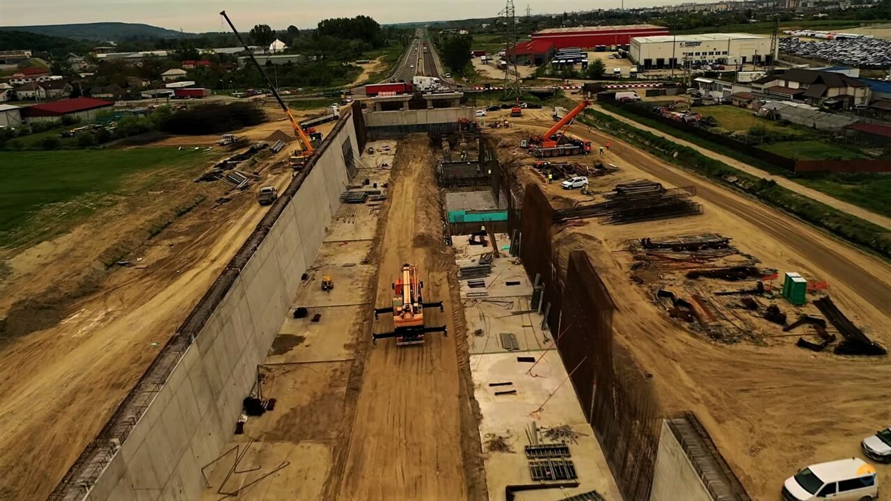 Lotul de AUTOSTRADĂ Pitești-Curtea de Argeș prinde contur. „Stadiul fizic, undeva în intervalul 35-40%” – FOTO