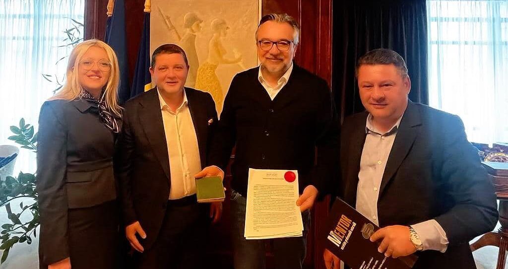 Lucian Romașcanu: ”Jurnalul intim cu scoarțe verzi al Reginei Maria a intrat astăzi în patrimoniul național”