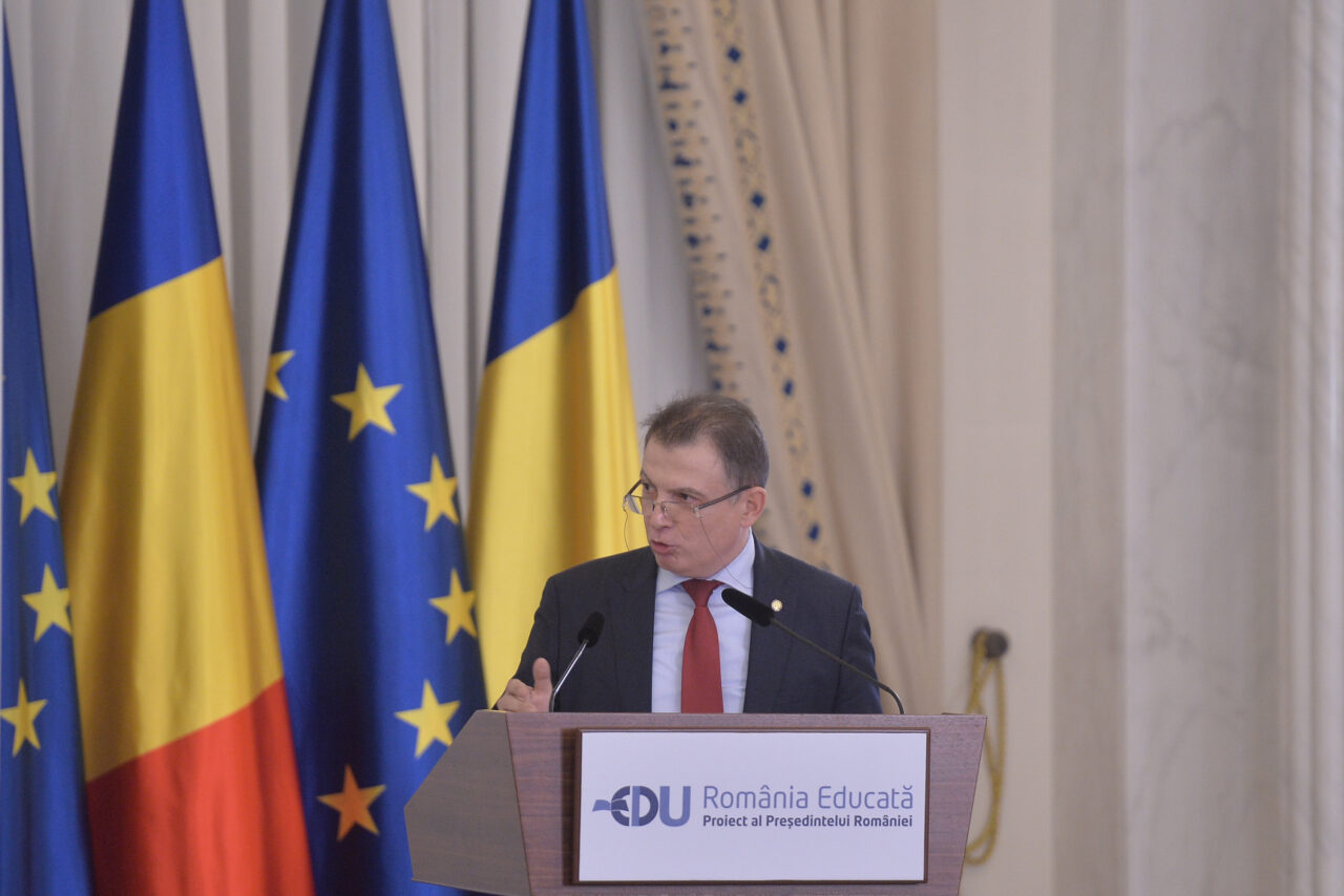 Cât câștigă și câți bani a strâns în conturi în ultimii ani liderul Federaţiei „Spiru Haret”, unul dintre organizatorii grevei generale din educație