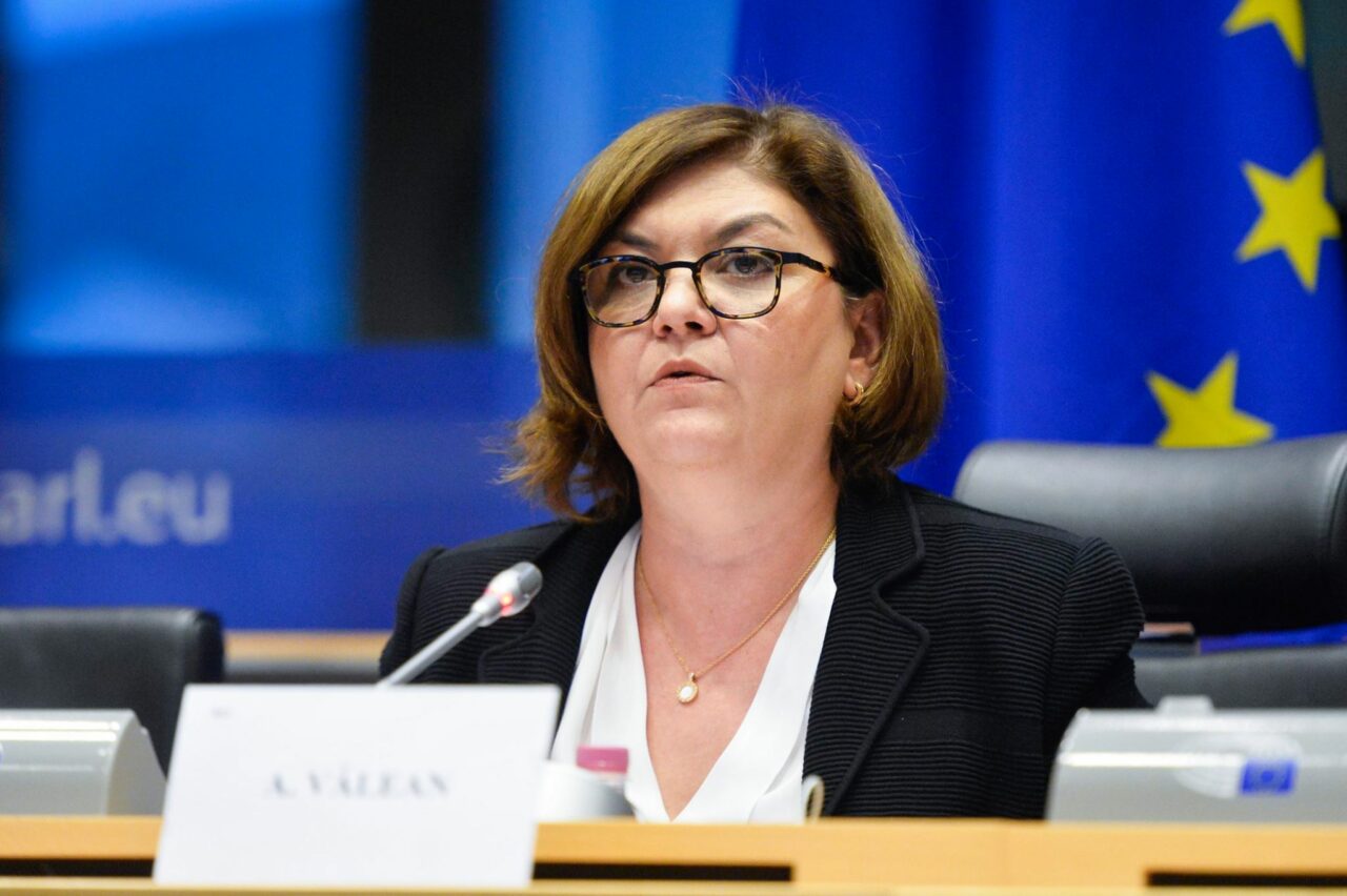 Adina Vălean, comisar european pentru Transporturi, despre realizarea PODULUI Giurgiu-Ruse II: „Este un proiect susţinut şi de Comisia Europeană”