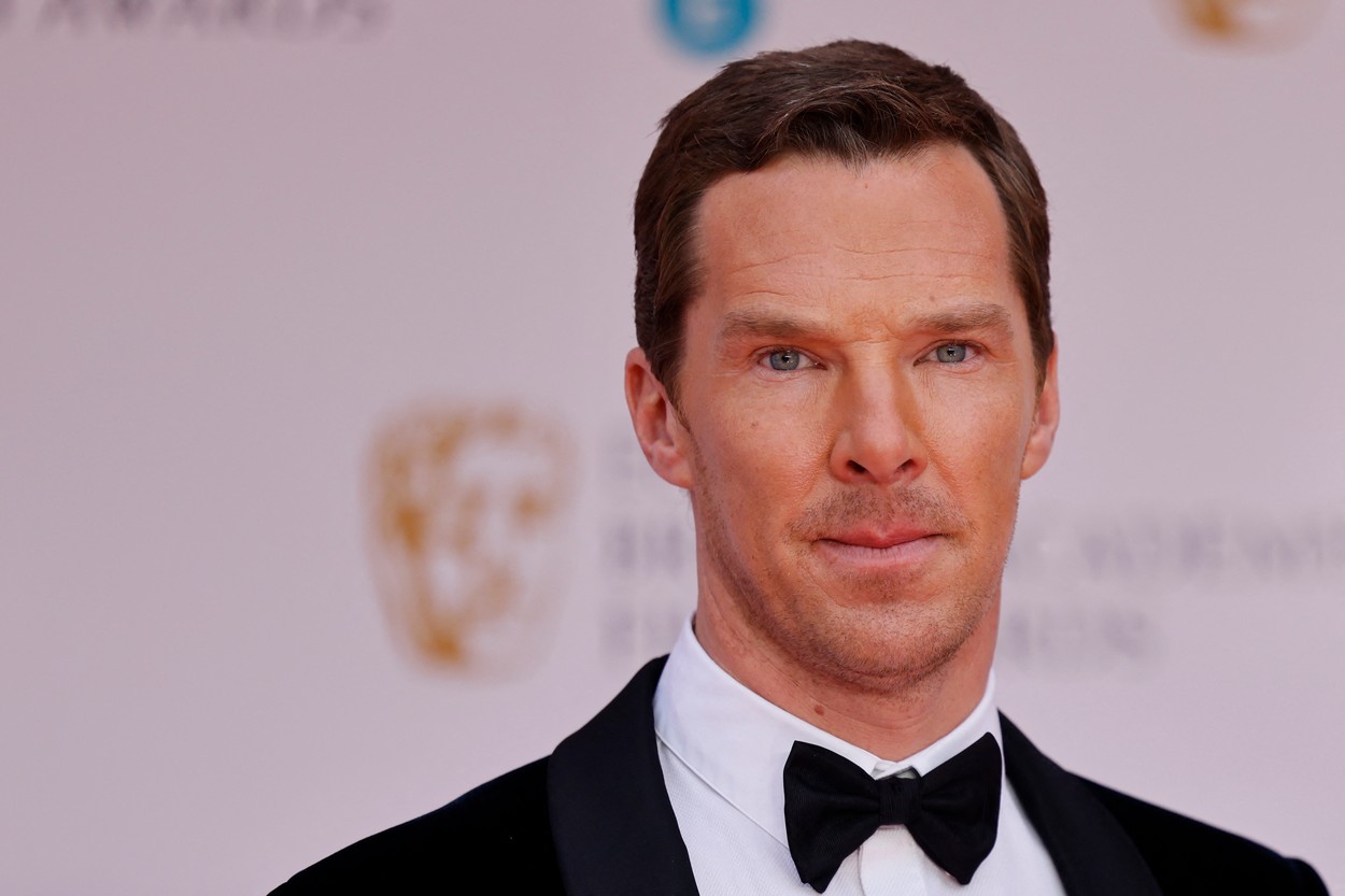 Benedict Cumberbatch va juca rolul lui Pete Seeger în „Complete Unknown”, filmul biografic despre Bob Dylan regizat de James Mangold