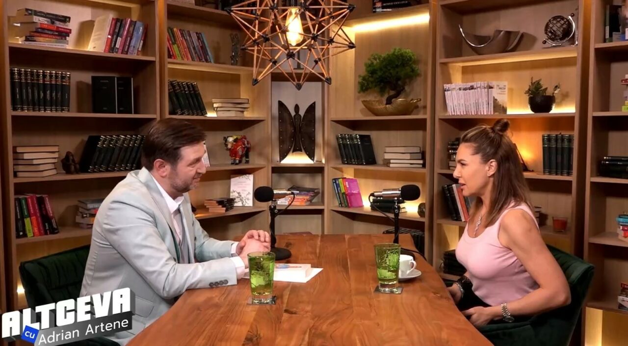 VIDEO | Cori Grămescu, la podcast-ul Altceva, despre cât și cum să ne antrenăm la sală ori acasă: „Un singur lucru contează…”