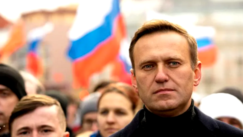 Alexei Navalnîi, acuzat de terorism, riscă 30 de ani de închisoare. Procesul începe pe 31 mai: ”3.828 de pagi ale crimelor pe care le-aș fi comis”