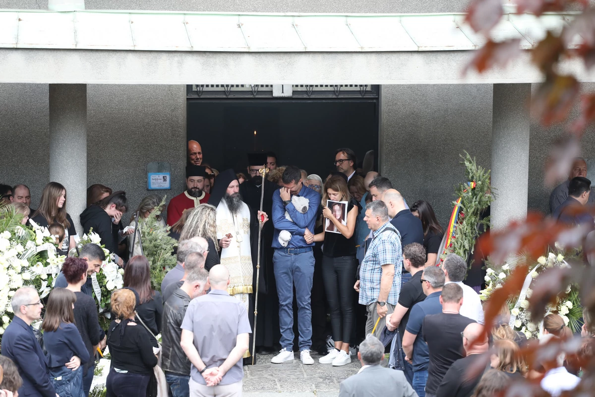 Fiica antrenorului sârb, EROINĂ în fața morții! S-a pus în fața criminalului, pentru a salva colegii din școală: „Pe lumea cealaltă îți vom.. ”