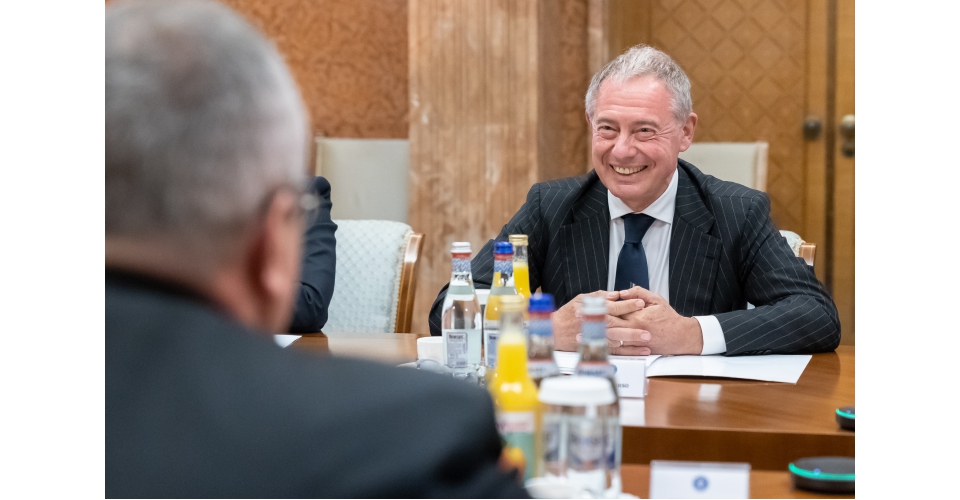 FOTO | Premierul Nicolae Ciucă, întrevedere cu ministrul italian al întreprinderilor și al „Made in Italy”, senatorul Adolfo Urso