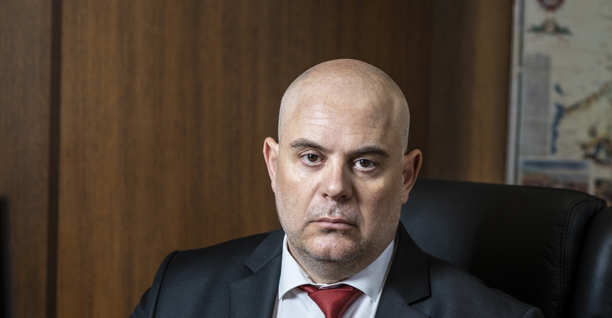 Atentat cu BOMBĂ în Bulgaria! A fost vizată coloana oficială a procurorului general al țării