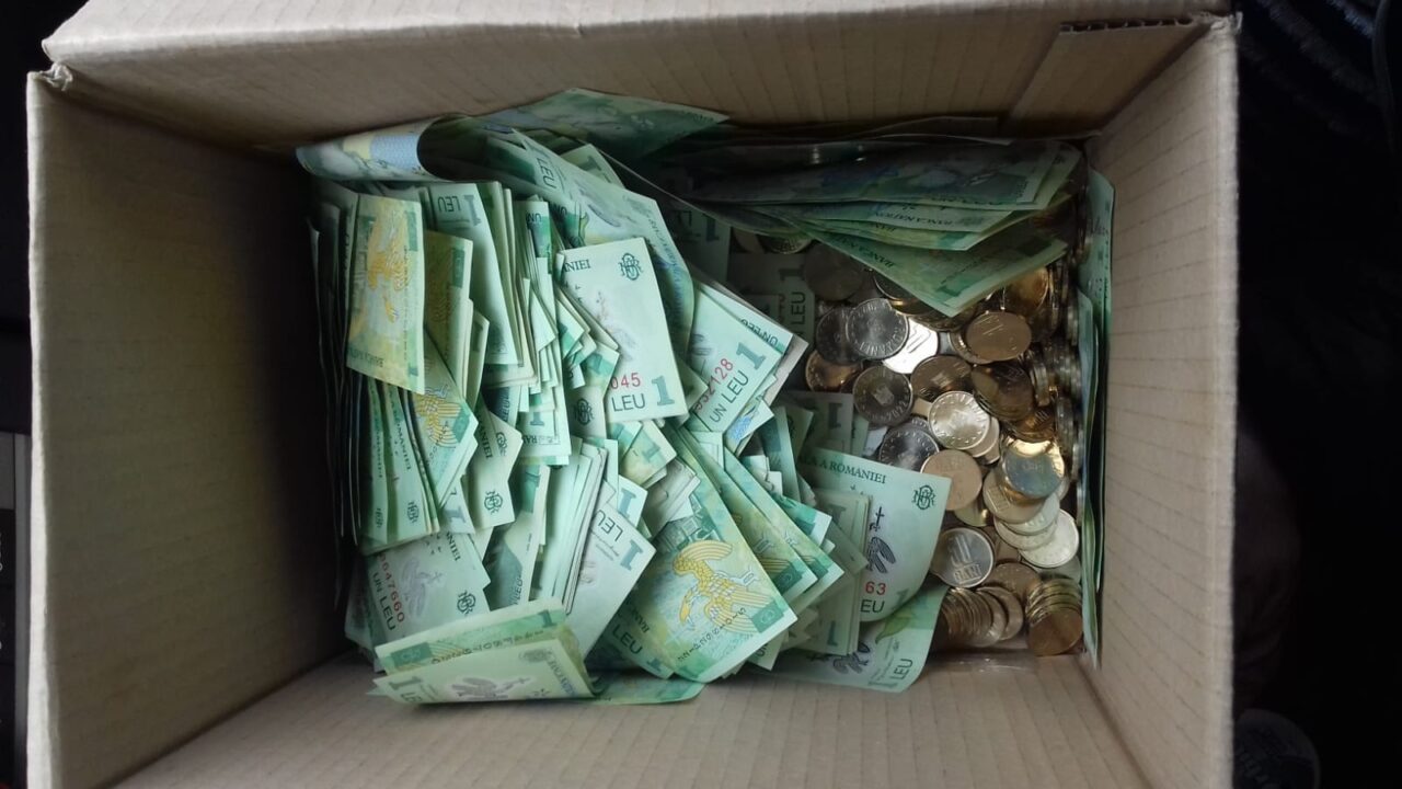 Șofer de TIR, BATJOCORIT de patronul unei firme de transport din Arad: „Salariul îl dă cum se vede”