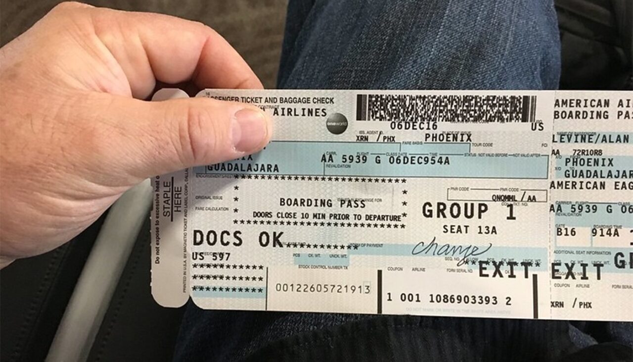 Te-ai răzgândit?! Ce trebuie să faci, pas cu pas, pentru a SCHIMBA numele pasagerului de avion