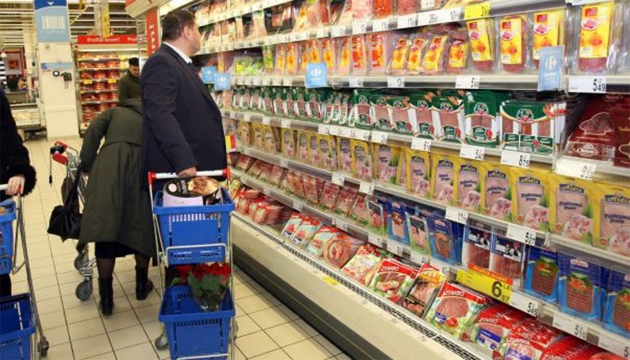 Nu e o glumă! Supermarketul în care clienții nu au voie să vorbească. Unde se află