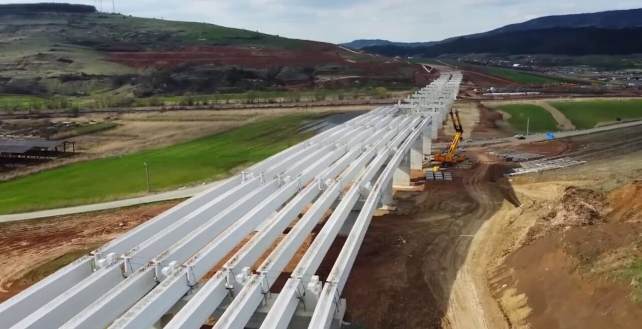 EXCLUSIV VIDEO | Când vom avea 1.000 de kilometri de autostradă și unde vor fi inaugurați