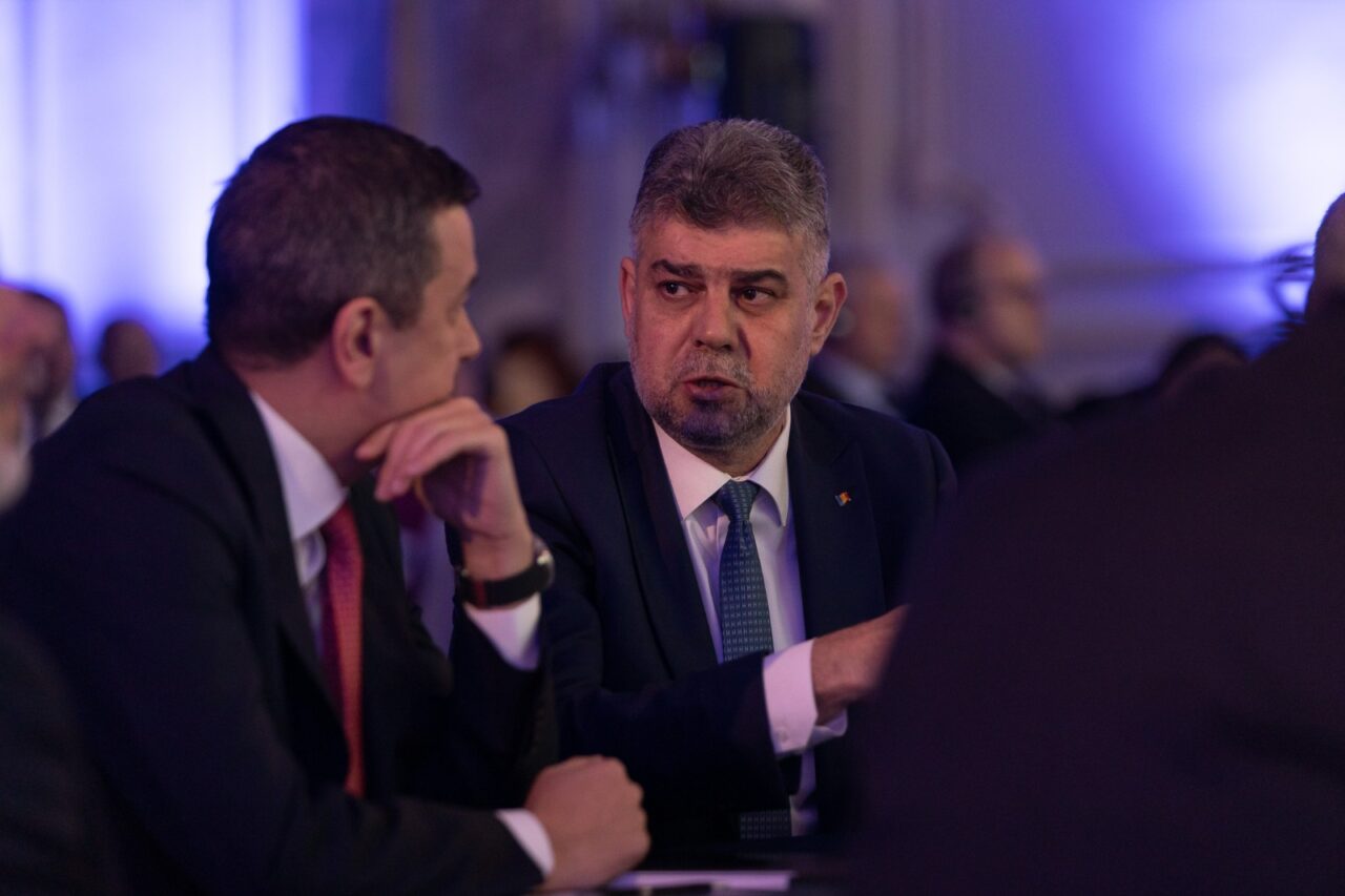 BANCUL lui Marcel CIOLACU, pe seama celor care nu lasă „țara să se dezvolte”: „E bancul cu lupul și iepurașul”/ Premierul îi ia apărarea lui Grindeanu