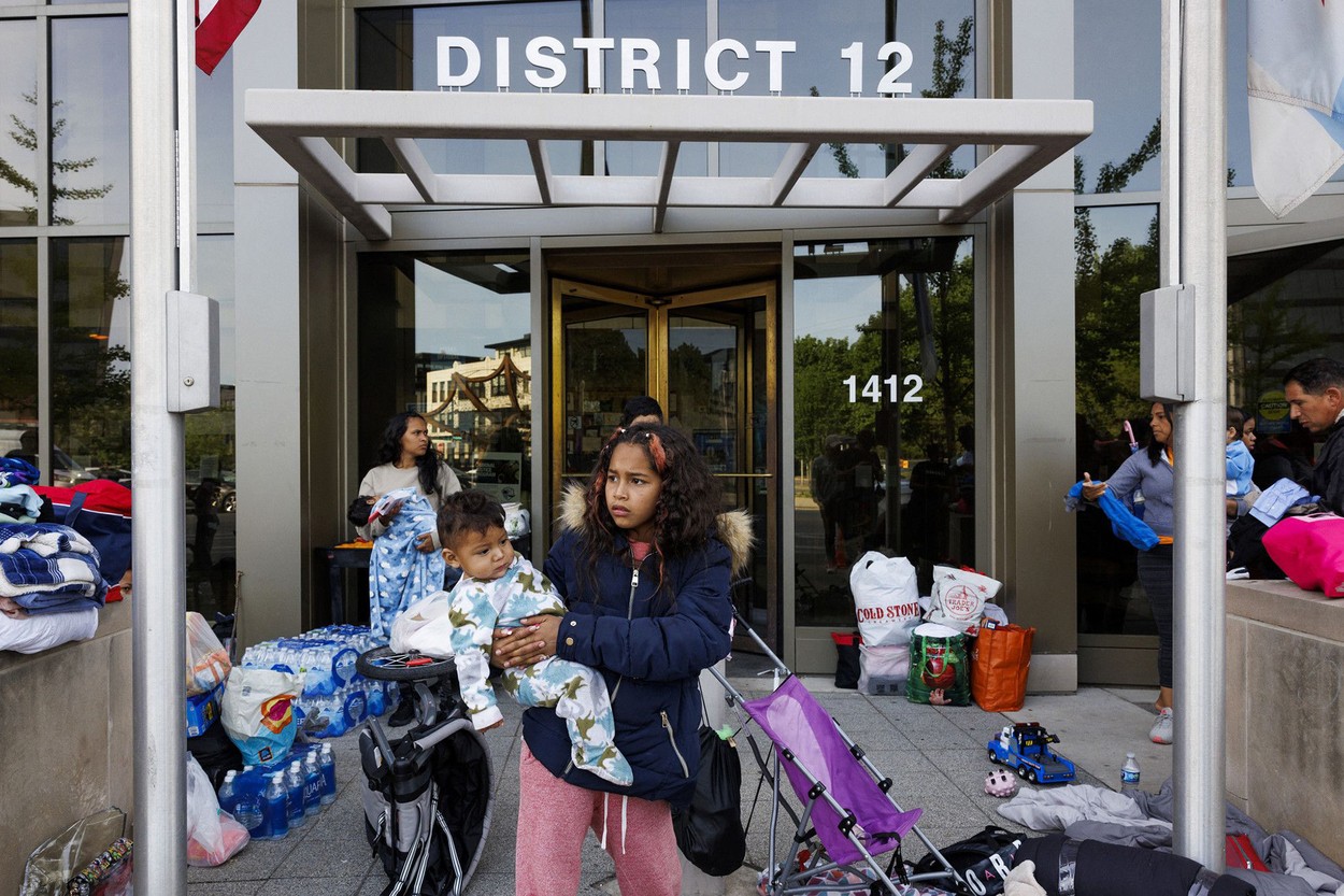 Starea de UGENȚĂ în Chicago / Motivul pentru care primarul orașului american a luat această decizie