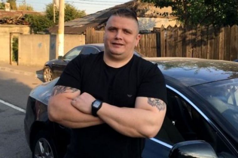 SURPRIZĂ pentru Poliția Română! Mircea Nebunu’, liderul Clanului Sportivilor, la nuntă în Vaslui. Era căutat pentru executarea unui mandat