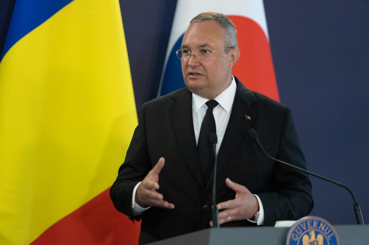 MESAJUL premierului după întâlnirea cu sindicatele din educație. „Vom înscrie textul convenit din care să rezulte că reprezintă prioritate naţională”