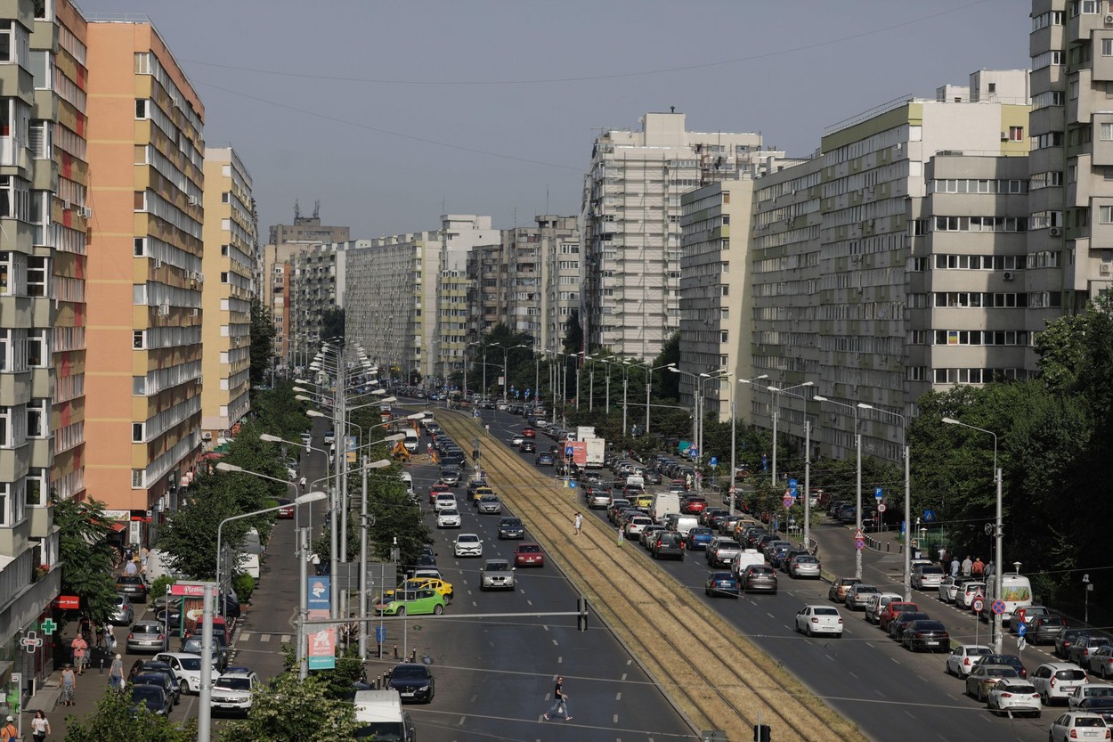 Amendă pentru cei care locuiesc la bloc. Ce trebuie să facă românii ca să evite o gaură în buget