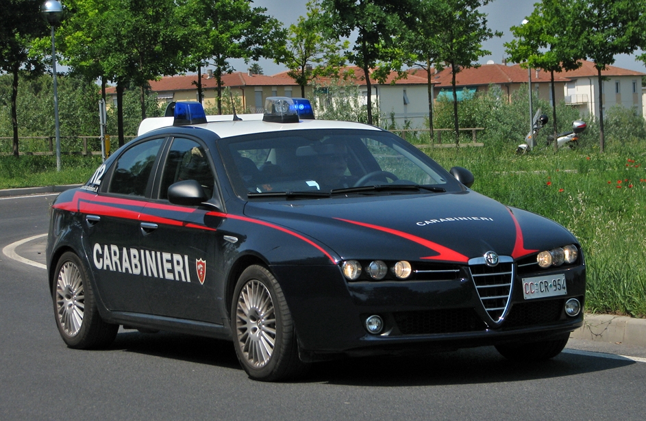 Fetiță de un găsită moartă într-o mașină. Toată țara este ÎMPIETRITĂ