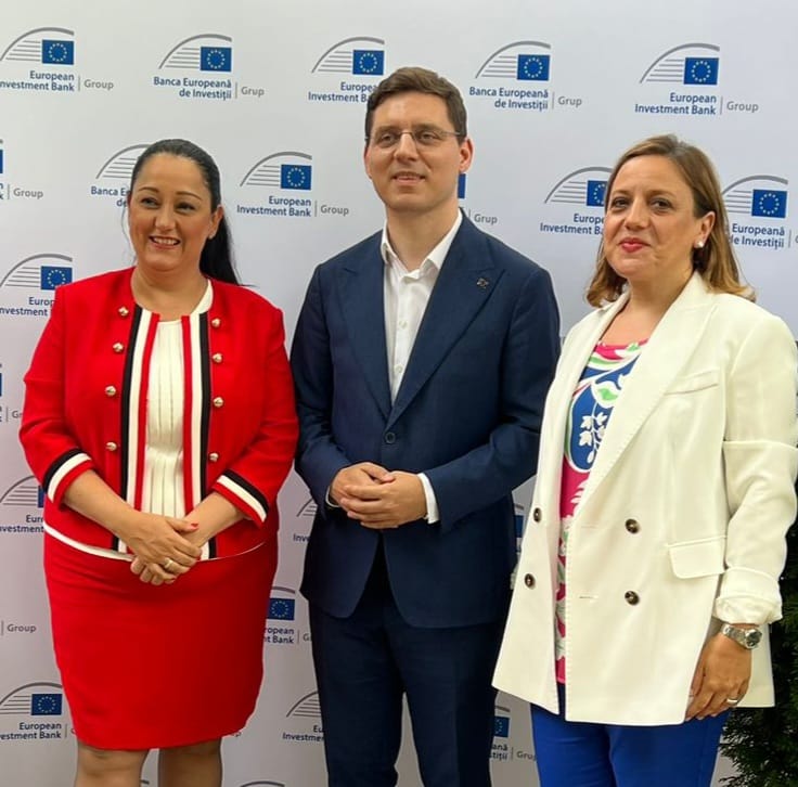 Europarlamentarul Victor Negrescu, întâlnire cu Lilyana Pavlova, vicepreședinta BEI: ”Au fost semnate finanţări de 675 milioane de € pentru România”