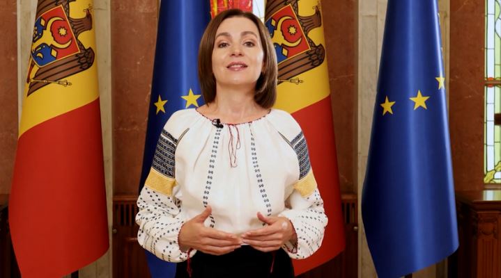 Imagini inedite din apartamentul modest în care locuiește președintele Republicii Moldova, Maia Sandu: „Am participat la Recensământul populației”