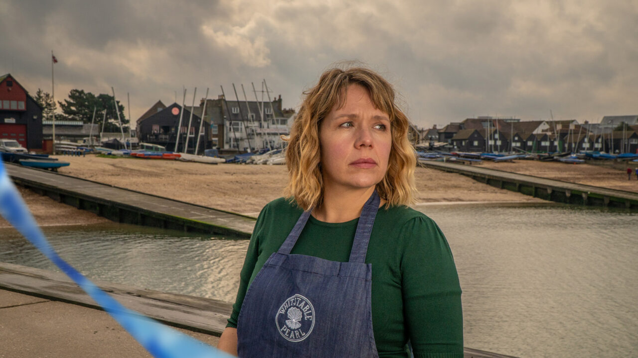 Sezonul al doilea al serialului „Pearl, detectiv la Whitstable”, din 3 iulie, la DIVA