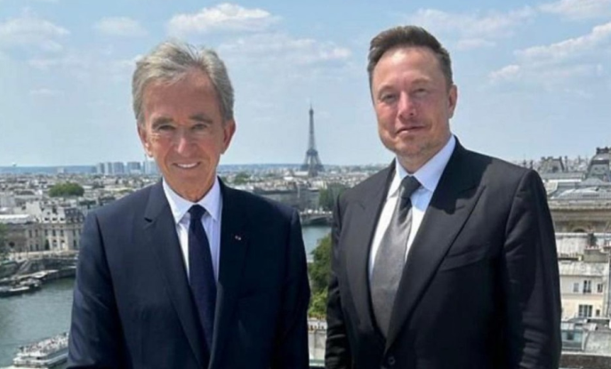 FOTO | Elon Musk și Bernard Arnault au luat prânzul, împreună, la Paris. Cei mai bogați oameni ai planetei controlează aproape 470 miliarde de dolari
