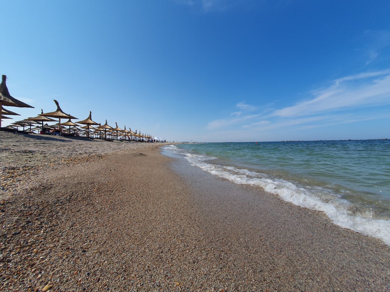 Uite LOGO-ul, nu este LOGO-UL! Stațiunea Mamaia rămâne fără „identitate” de brand. Reprezentanţii OMD renunţă la logo-ul propus de agenţie