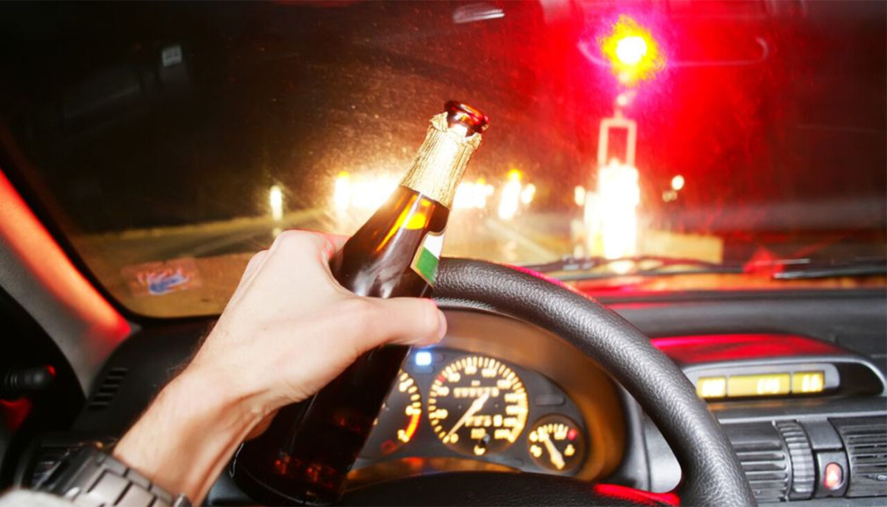 Câte ore trebuie să aștepți ca să te urci la volan, în funcție de ce băutură alcoolică ai consumat. Puțini șoferi din România cunosc acest lucru
