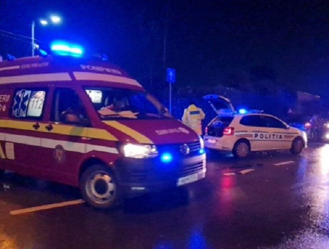 Tânăr de 18 ani, lovit cu mașina de un șofer BEAT și drogat. Băiatul a murit la spital