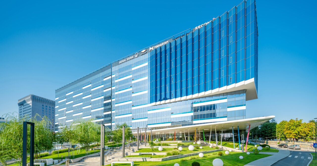 După ce s-au anulat PUZ-uri pe bandă rulantă în București, investitorii străini dau bir cu fugiții! Compania suedeză Skanska își restrânge activitatea