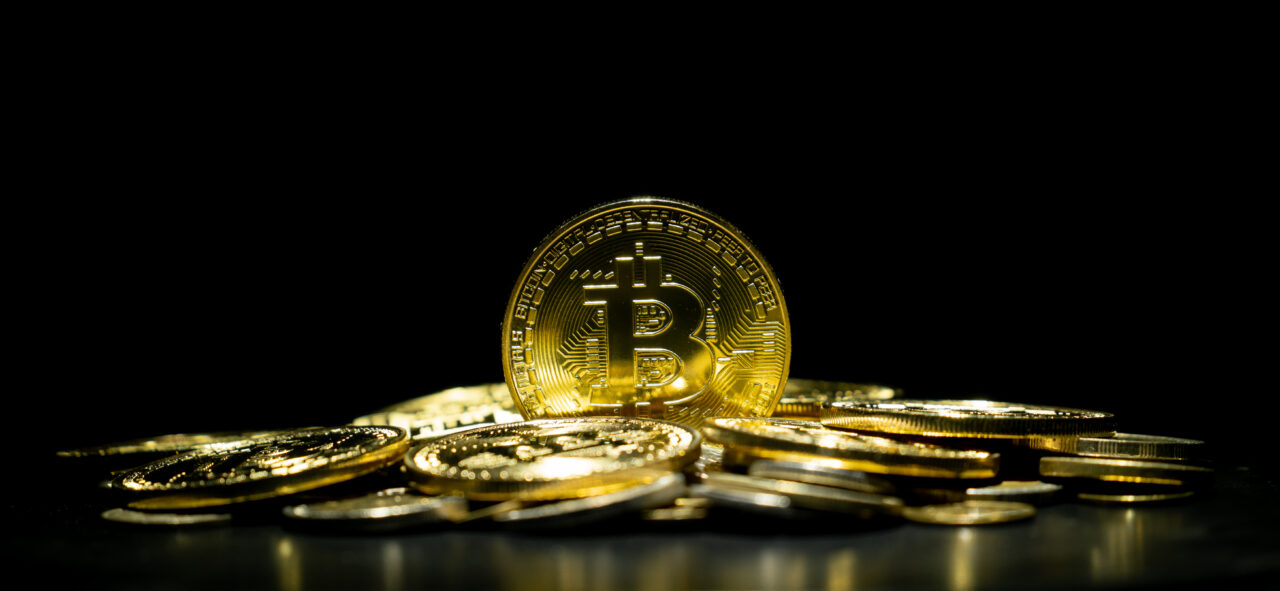 Platforma de criptomonede COINBASE, dată în judecată de autoritățile americane. Care este motivul